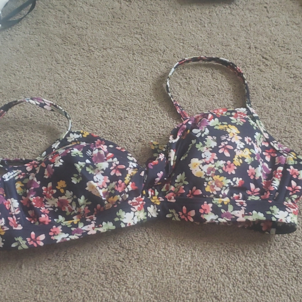 Bikini top